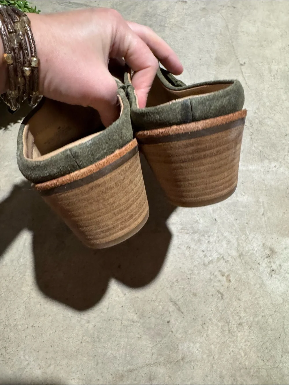 Earth Shoes Green Leather Suede Mules Women Size 8 Slip On Booties Fall Boho